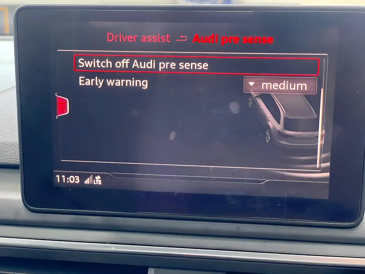 Used 2016 Audi A4 Avant Ultra Sport Blue - Interior and Exterior details 19