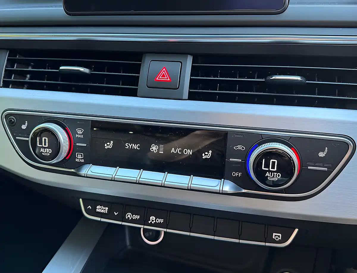 Used 2016 Audi A4 S Line Blue - Interior and Exterior details 16