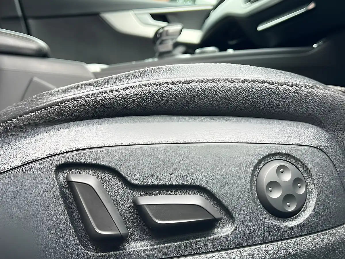 Used 2016 Audi A4 S Line White - Interior and Exterior details 17