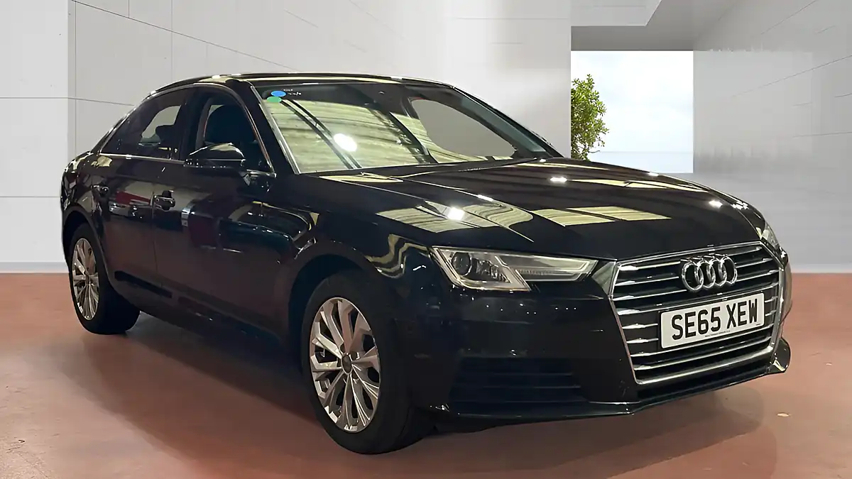 Used 2016 Audi A4 Se Black - Front View