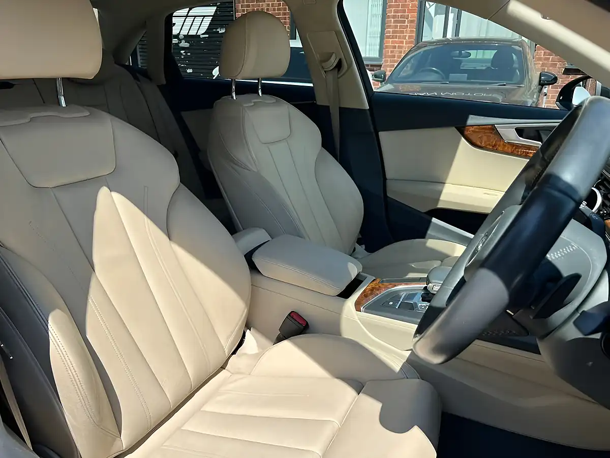 Used 2016 Audi A4 Sport Black - Interior and Exterior details 11