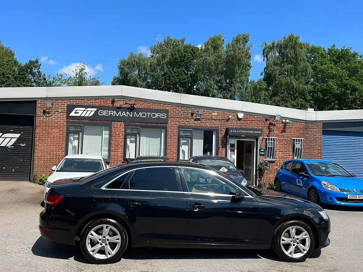 Used 2016 Audi A4 Sport Black - Interior and Exterior details 6