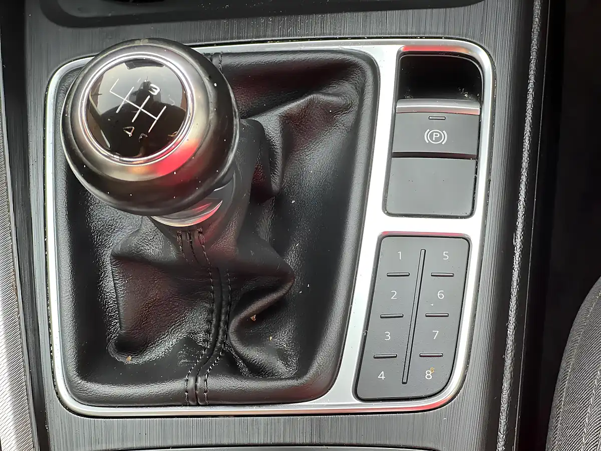 Used 2016 Audi A4 Sport Black - Interior and Exterior details 10