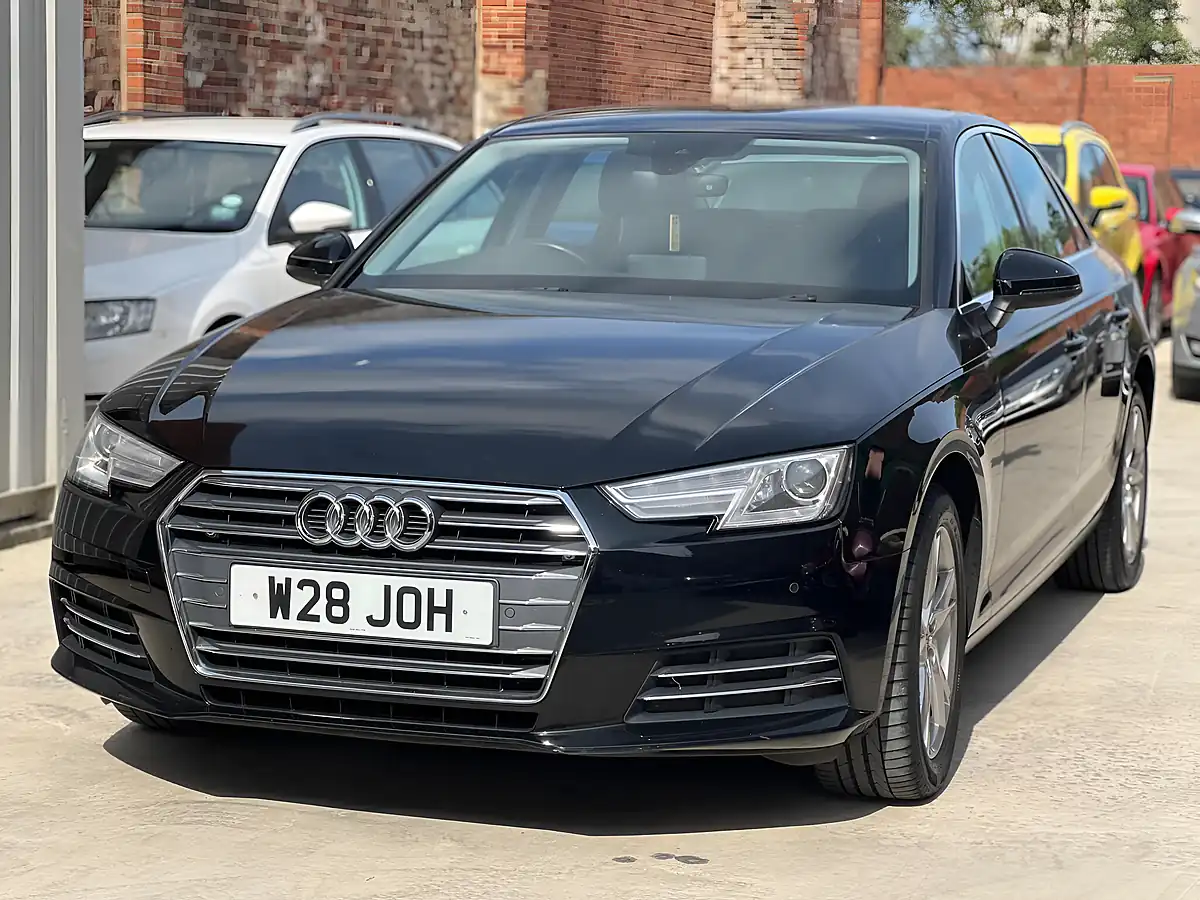 Used 2016 Audi A4 Sport Black - Interior and Exterior details 3