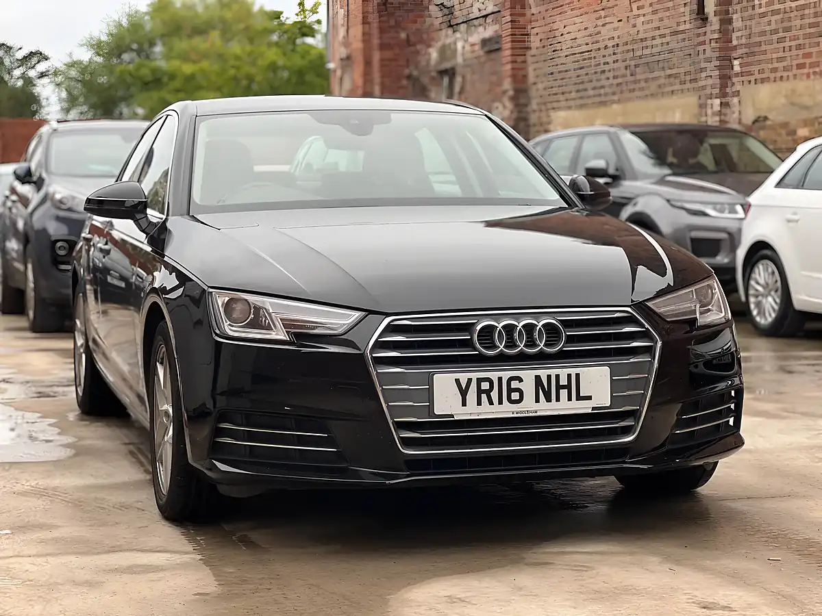 Used 2016 Audi A4 Sport Black - Front View