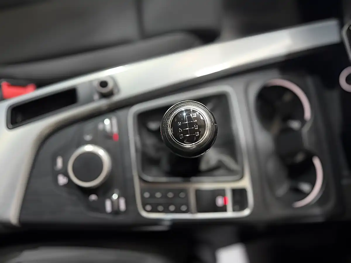 Used 2016 Audi A4 Sport Black - Interior and Exterior details 16