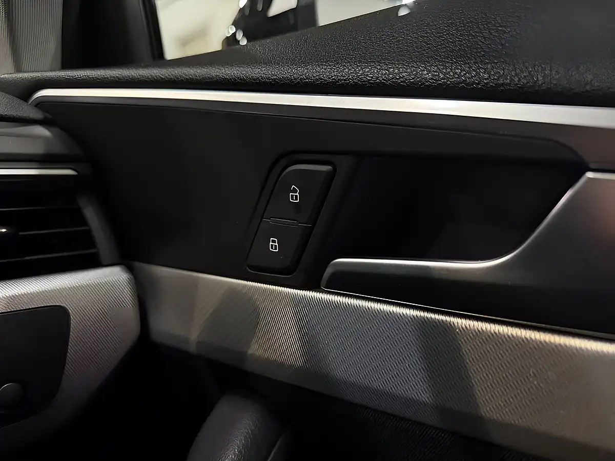 Used 2016 Audi A4 Sport Black - Interior and Exterior details 18