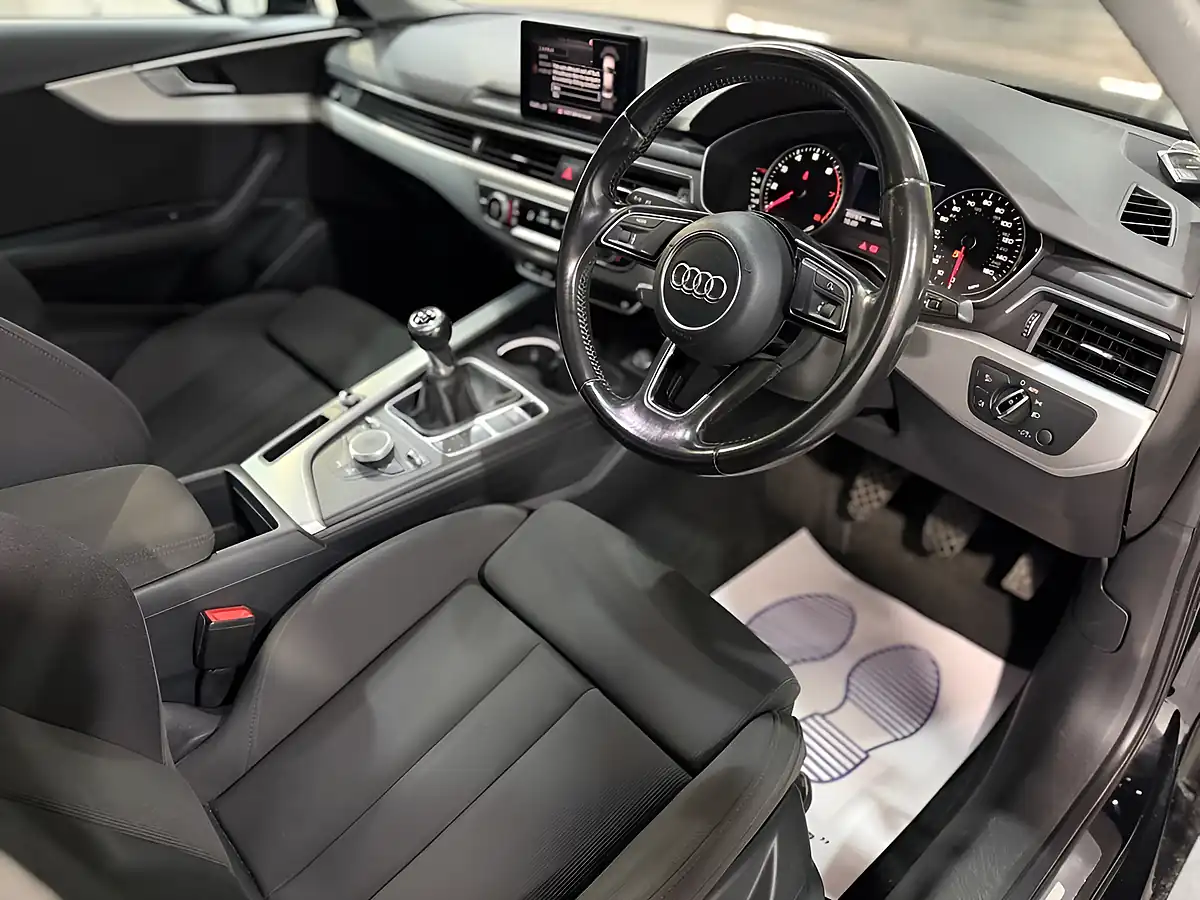 Used 2016 Audi A4 Sport Black - Interior and Exterior details 6