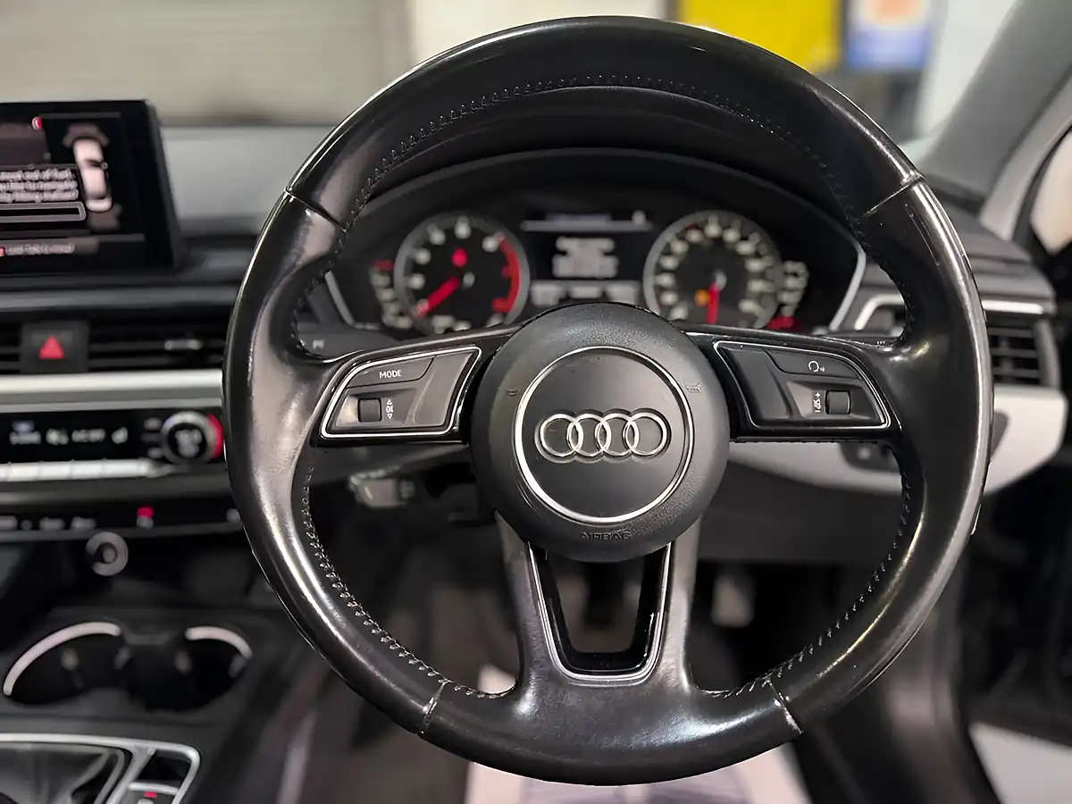 Used 2016 Audi A4 Sport Black - Interior and Exterior details 7