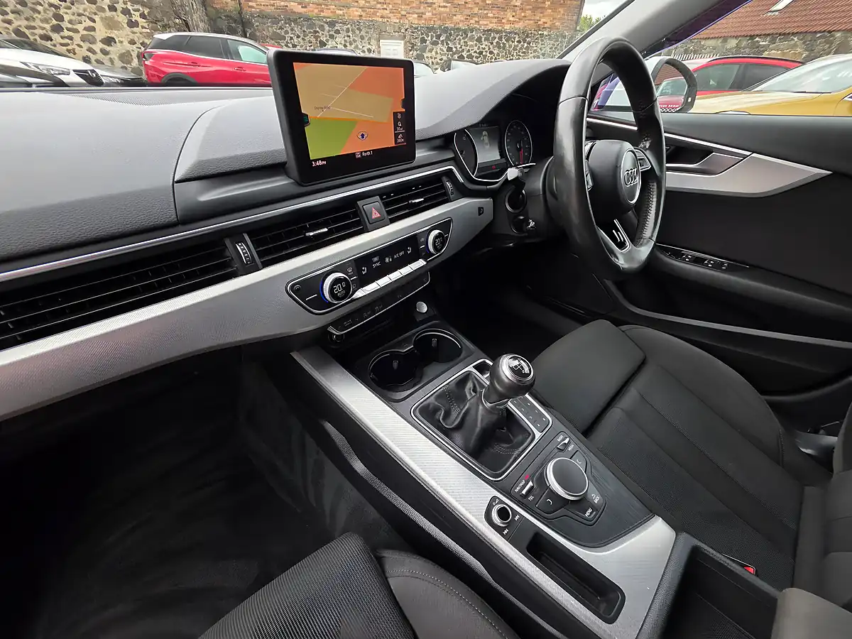Used 2016 Audi A4 Sport Ibis White - Interior and Exterior details 11