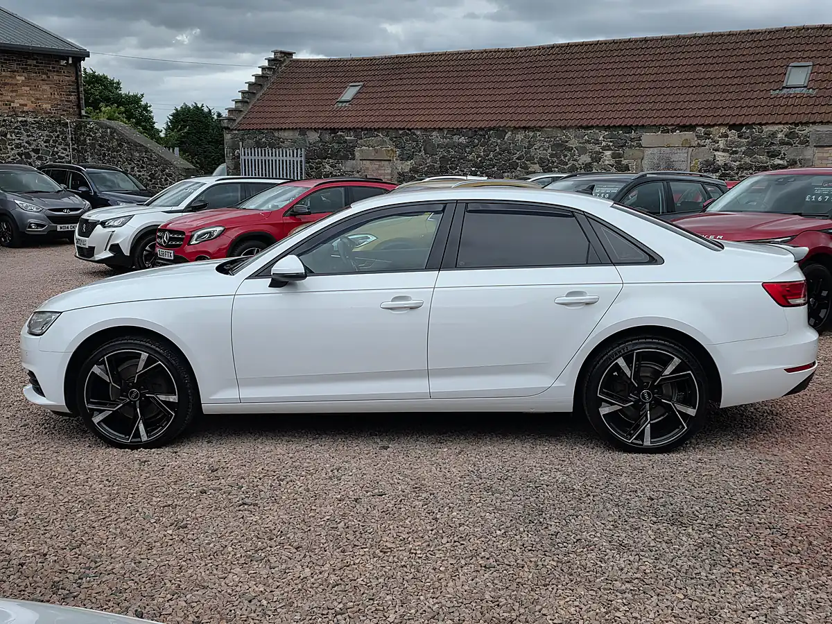 Used 2016 Audi A4 Sport Ibis White - Interior and Exterior details 14