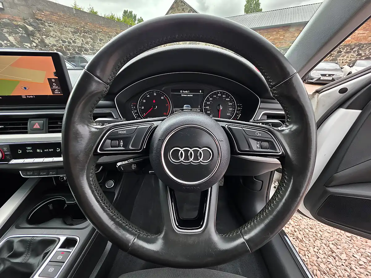 Used 2016 Audi A4 Sport Ibis White - Interior and Exterior details 9