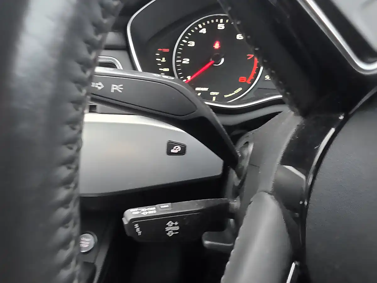 Used 2016 Audi A4 Sport White - Interior and Exterior details 11