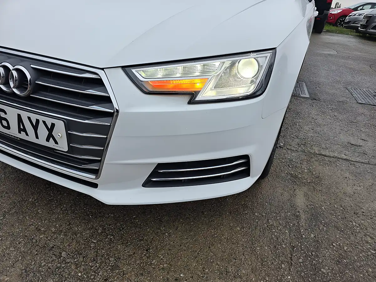 Used 2016 Audi A4 Sport White - Interior and Exterior details 18