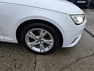 Used 2016 Audi A4 Sport White - Interior and Exterior details 19