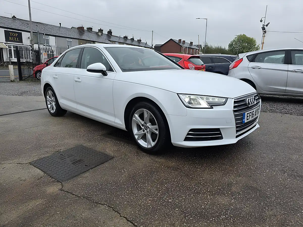 Used 2016 Audi A4 Sport White - Interior and Exterior details 4