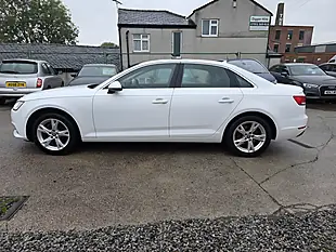Used 2016 Audi A4 Sport White - Interior and Exterior details 5