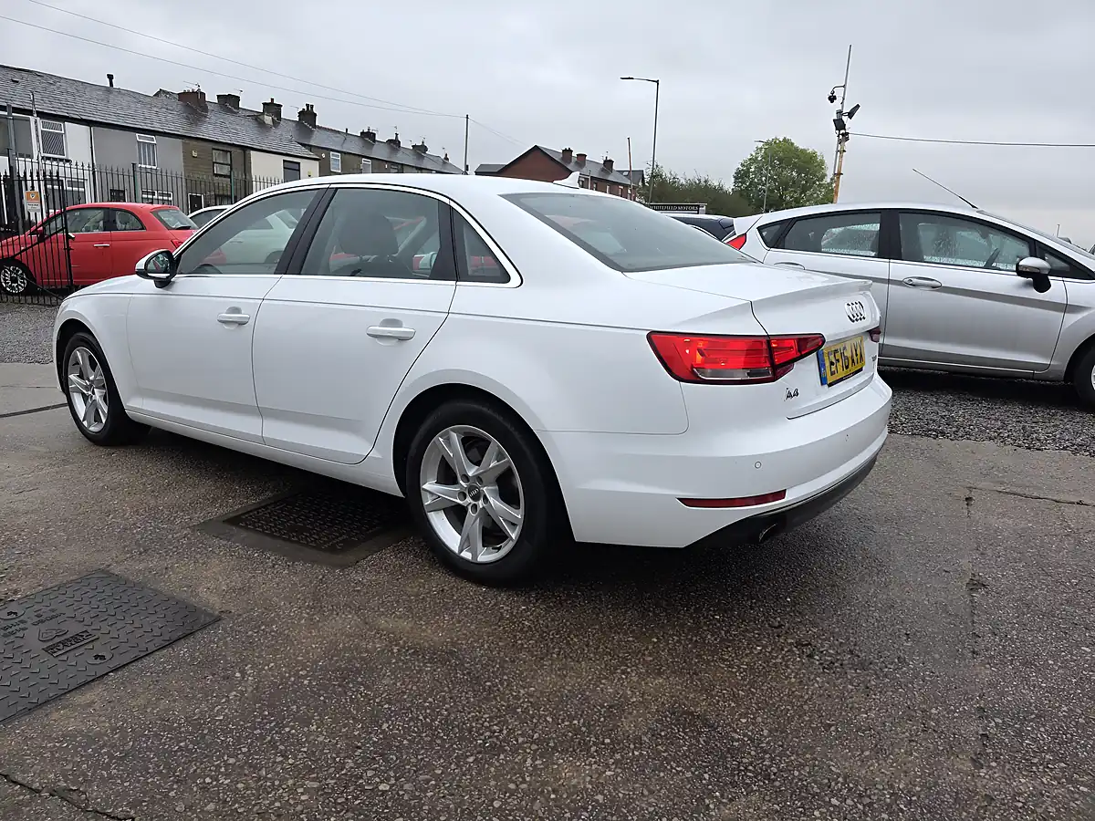 Used 2016 Audi A4 Sport White - Interior and Exterior details 8