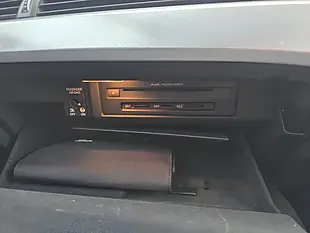 Used 2016 Audi A4 Ultra Se Black - Interior and Exterior details 13
