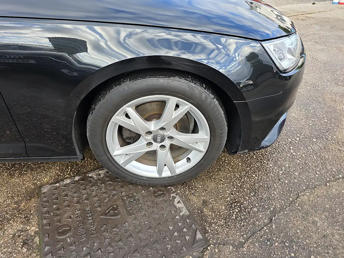 Used 2016 Audi A4 Ultra Se Black - Interior and Exterior details 18