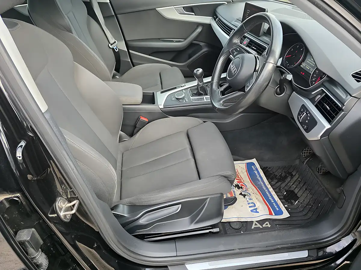 Used 2016 Audi A4 Ultra Se Black - Interior and Exterior details 9