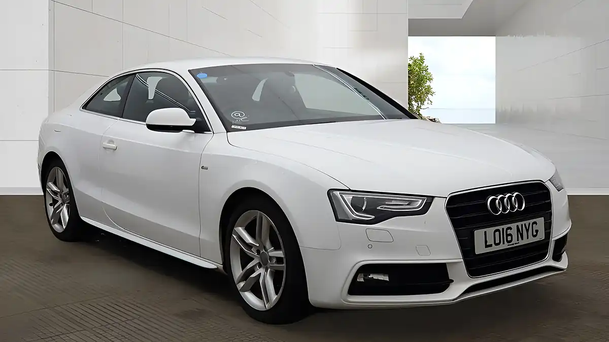 Used 2016 Audi A5 S Line White - Front View