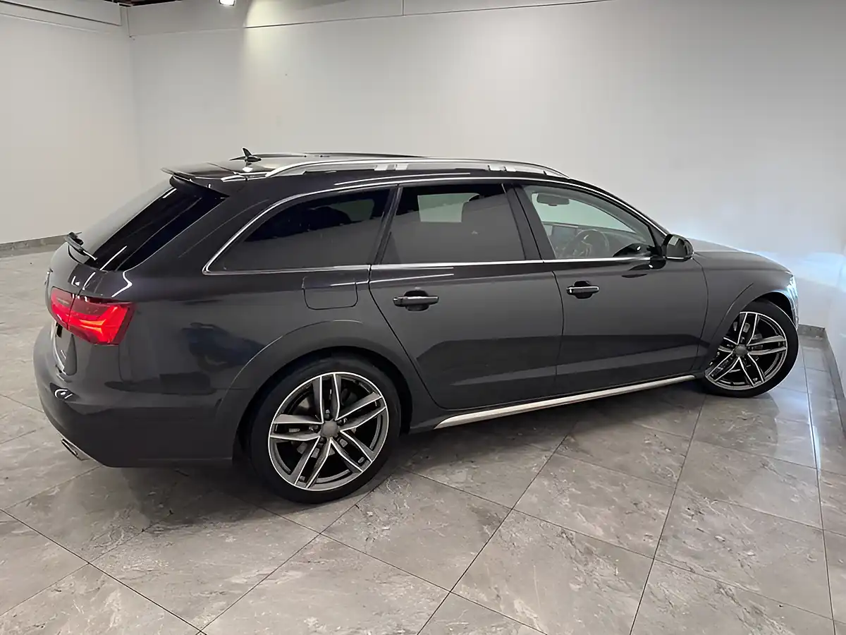 Used 2016 Audi A6 Allroad Sport Grey - Interior and Exterior details 8