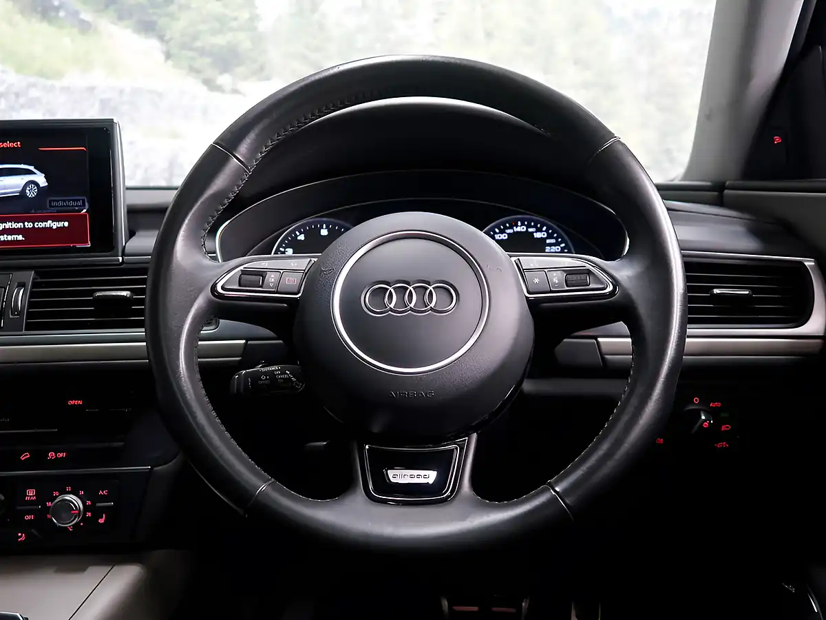 Used 2016 Audi A6 Allroad Sport White - Interior and Exterior details 10