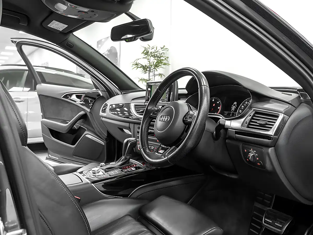 Used 2016 Audi A6 Avant Black Edition Daytona Grey - Interior and Exterior details 17