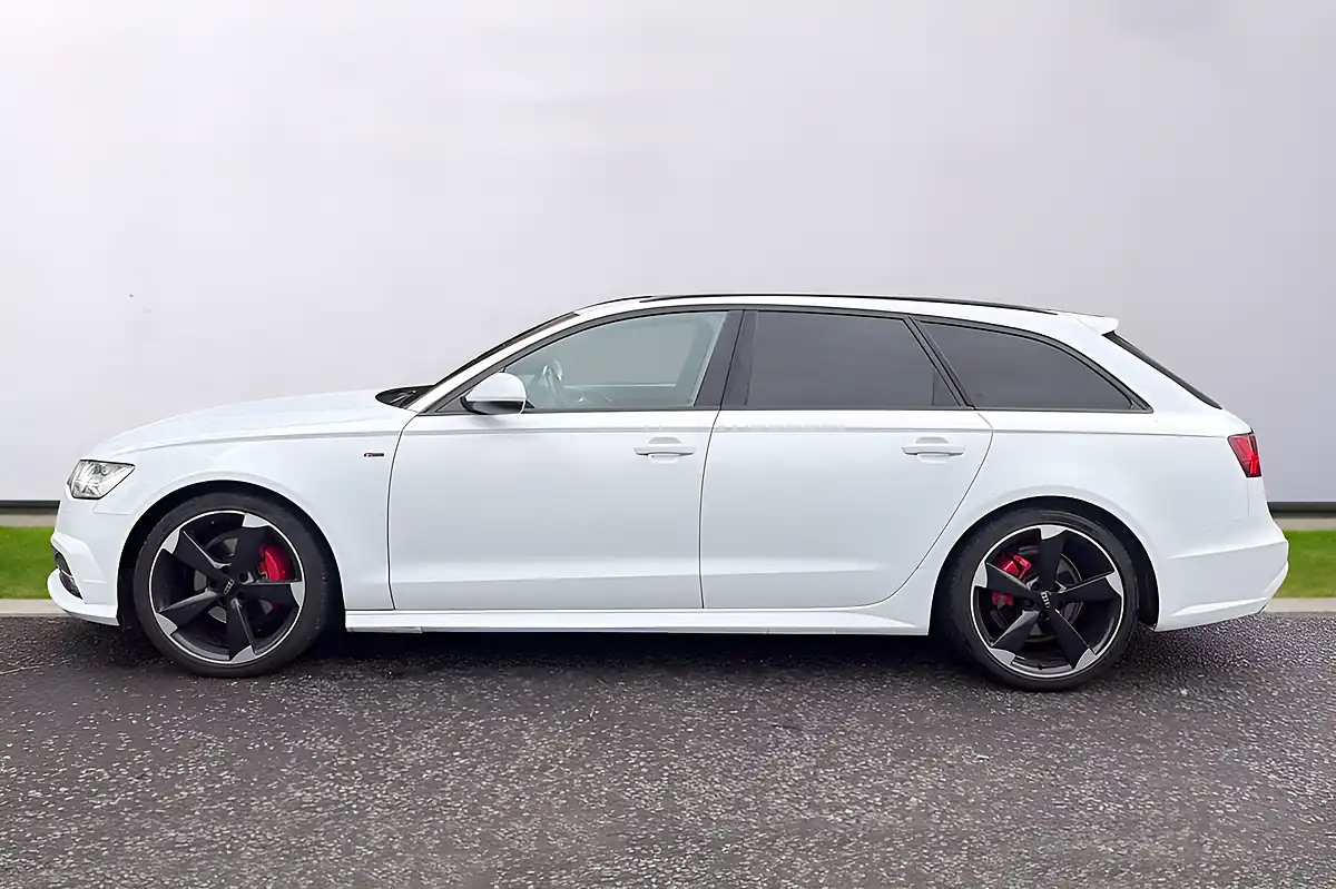 Used 2016 Audi A6 Avant Black Edition White - Interior and Exterior details 4