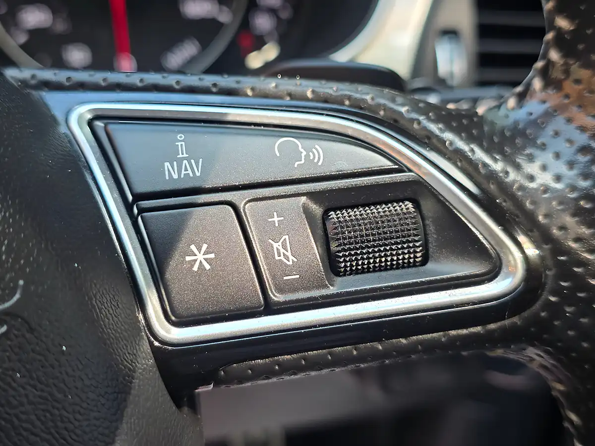 Used 2016 Audi A6 Avant S Line Black - Interior and Exterior details 16