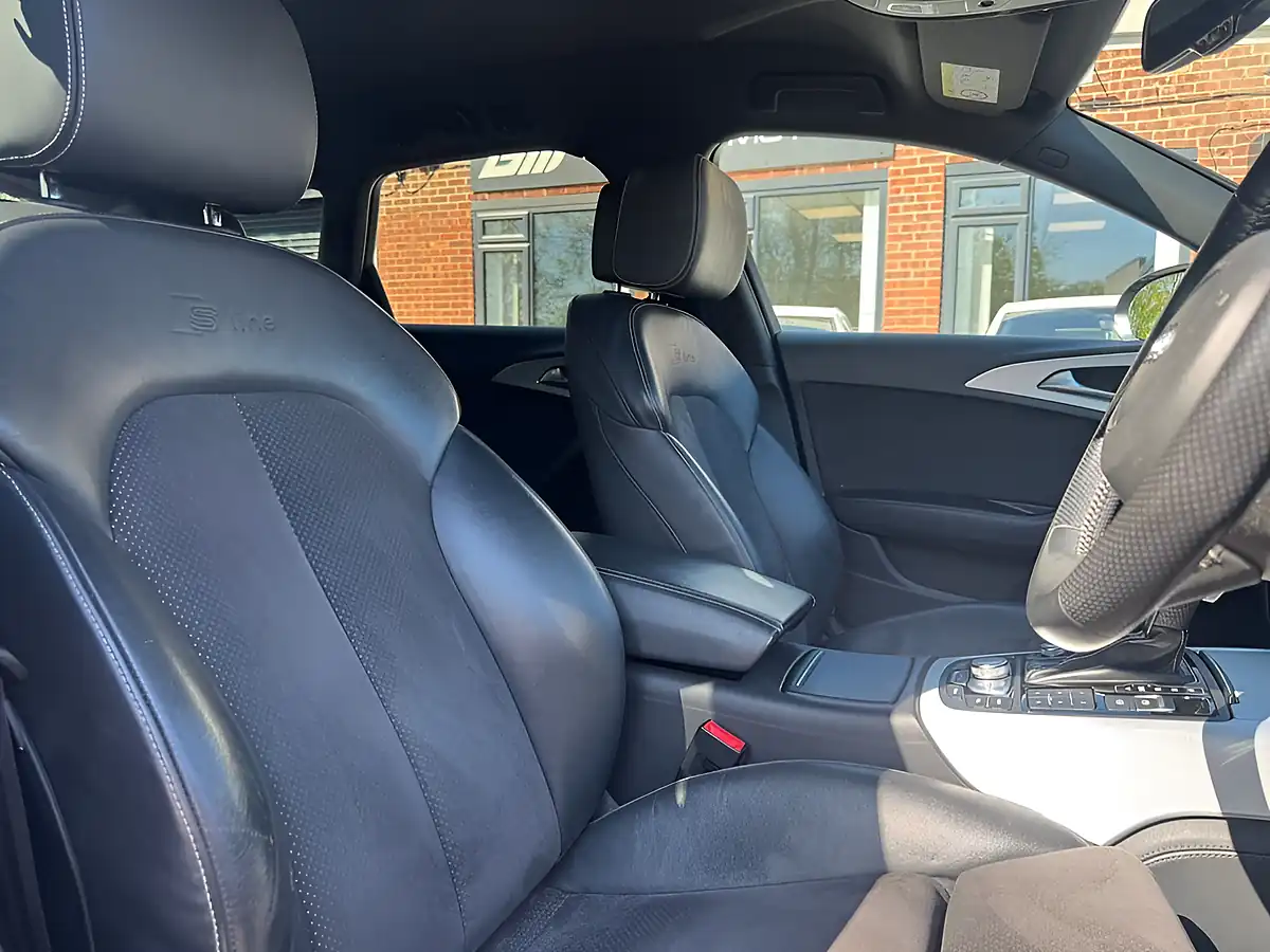 Used 2016 Audi A6 Avant S Line Grey - Interior and Exterior details 10