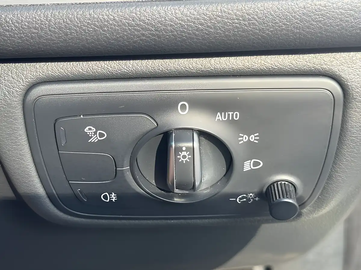 Used 2016 Audi A6 Avant S Line Grey - Interior and Exterior details 19