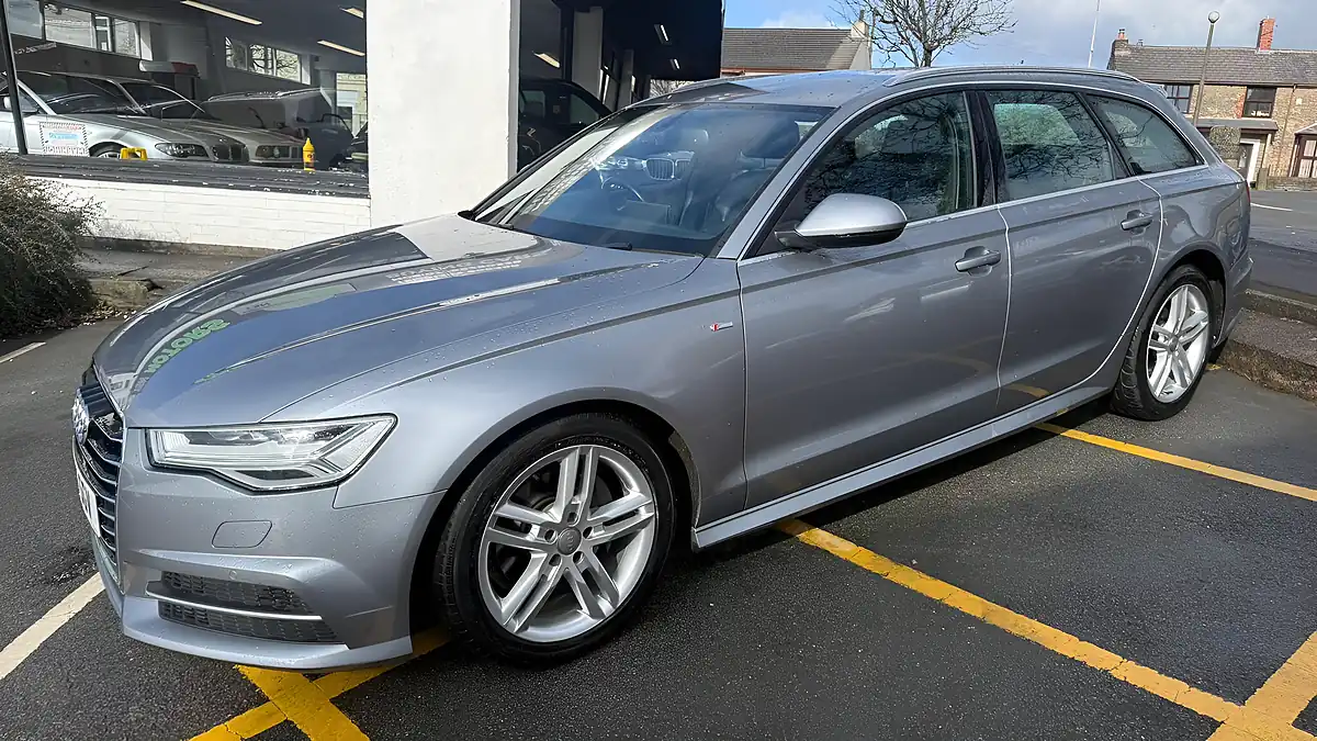 Used 2016 Audi A6 Avant S Line Grey - Interior and Exterior details 7
