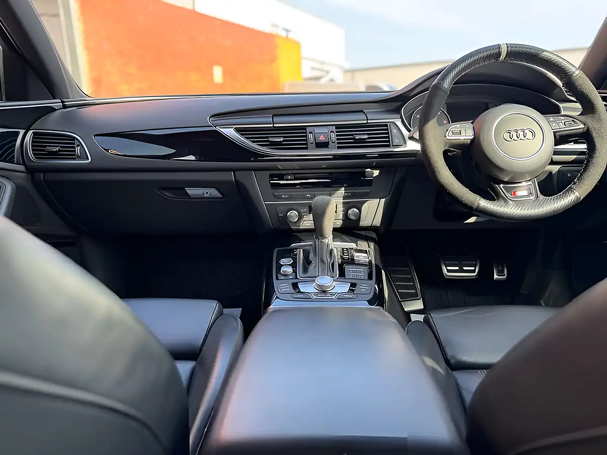 Used 2016 Audi A6 Black Edition Ibis White - Interior and Exterior details 15