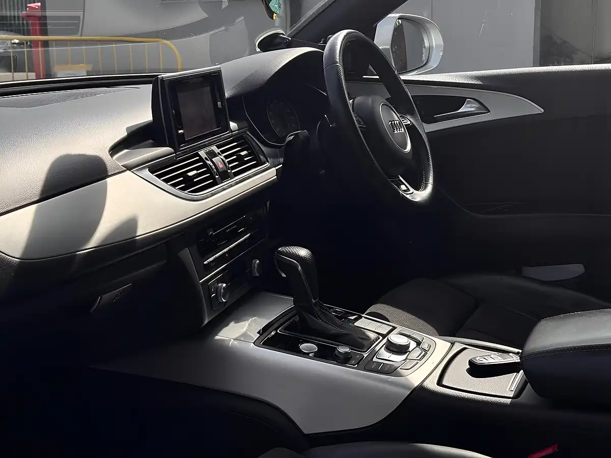 Used 2016 Audi A6 S Line Silver - Interior and Exterior details 10