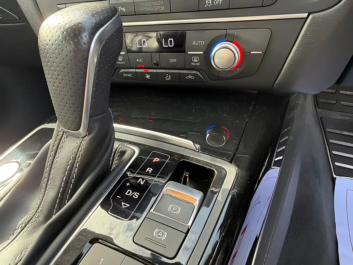 Used 2016 Audi A6 Saloon S Line Grey - Interior and Exterior details 17