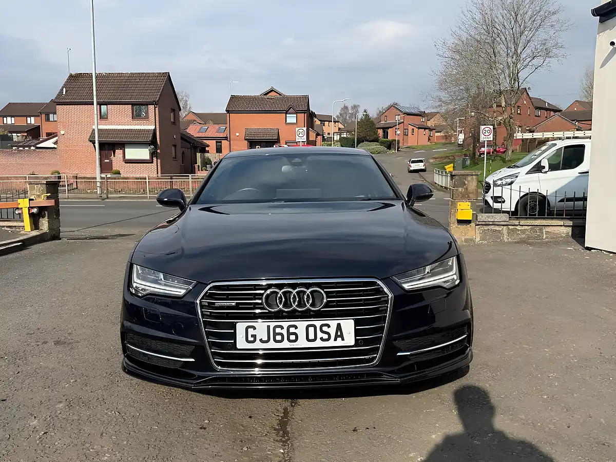 Used 2016 Audi A7 S Line Blue - Interior and Exterior details 10