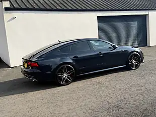 Used 2016 Audi A7 S Line Blue - Interior and Exterior details 3