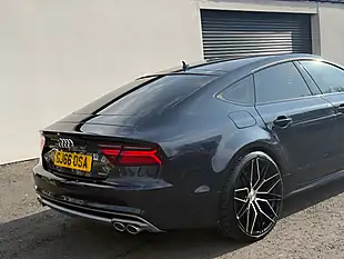 Used 2016 Audi A7 S Line Blue - Interior and Exterior details 4