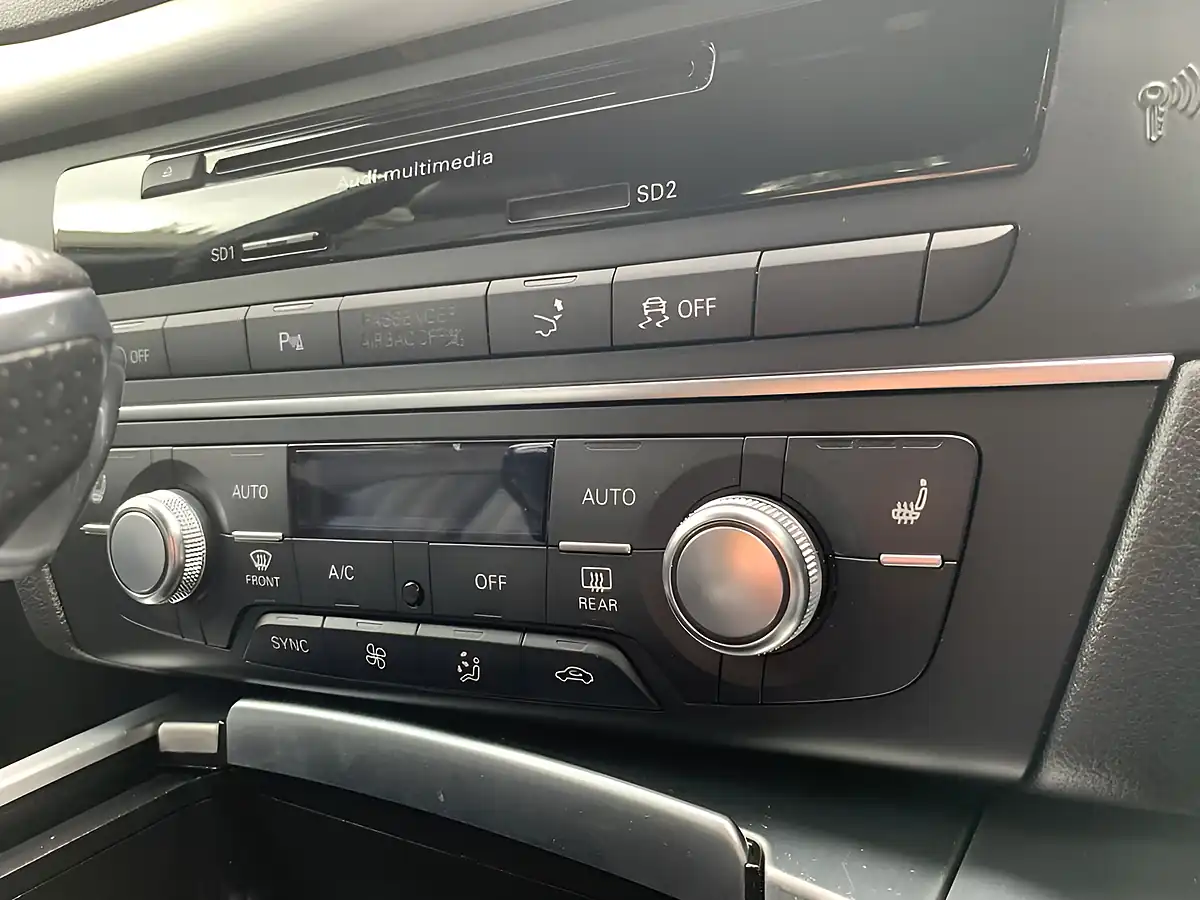 Used 2016 Audi A7 S Line Grey - Interior and Exterior details 17