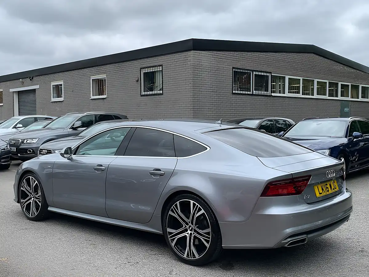 Used 2016 Audi A7 S Line Grey - Interior and Exterior details 8