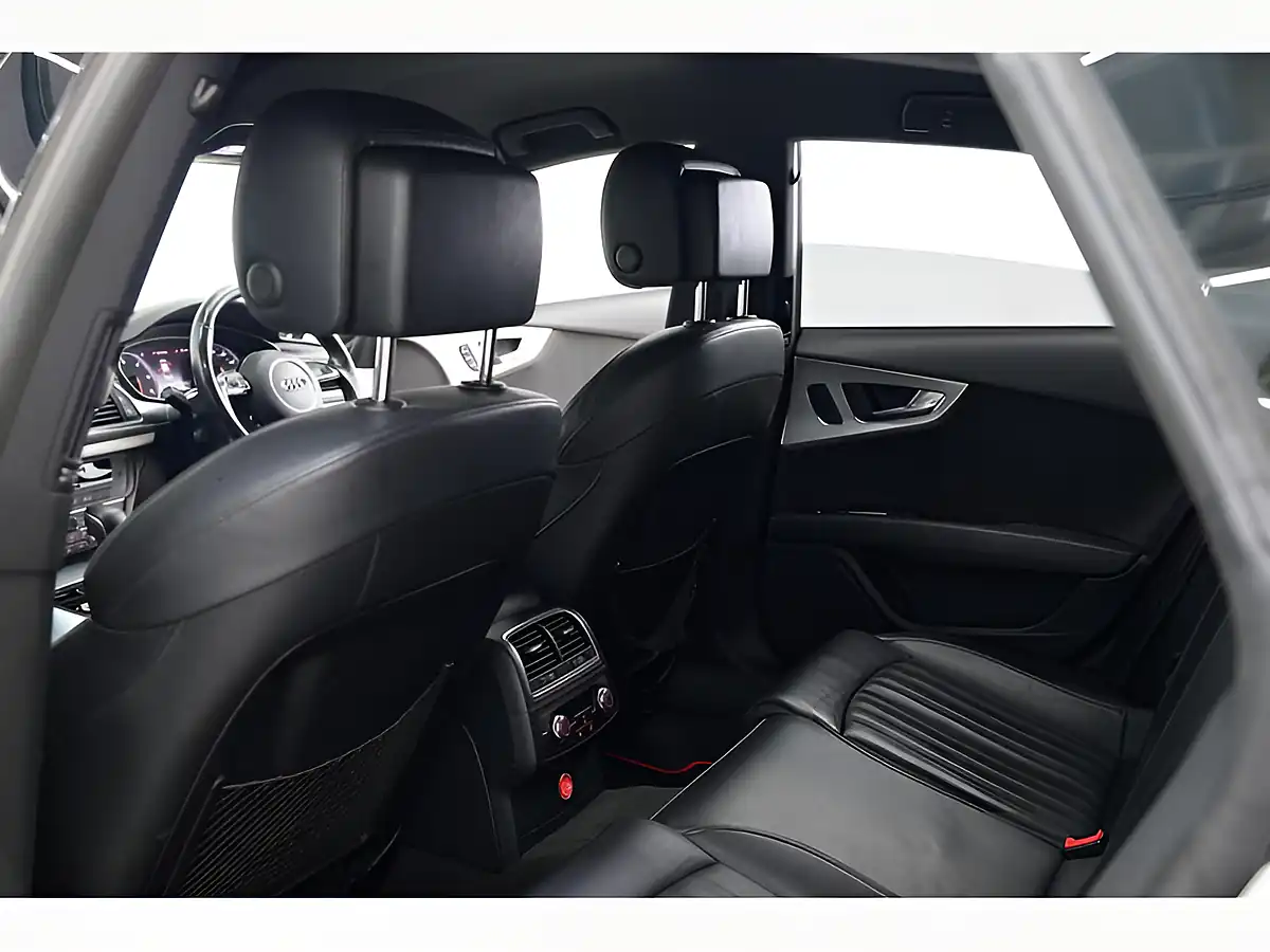 Used 2016 Audi A7 S Line White - Interior and Exterior details 17