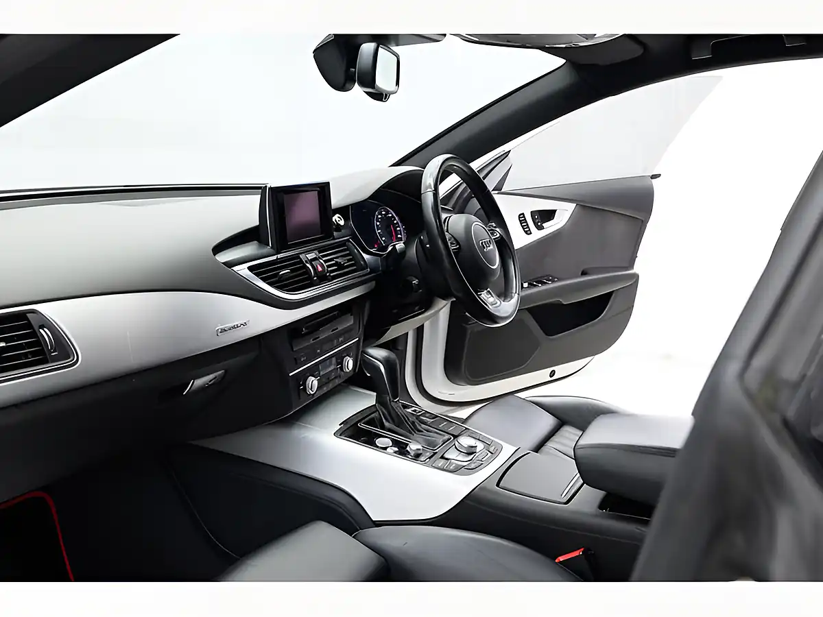 Used 2016 Audi A7 S Line White - Interior and Exterior details 18