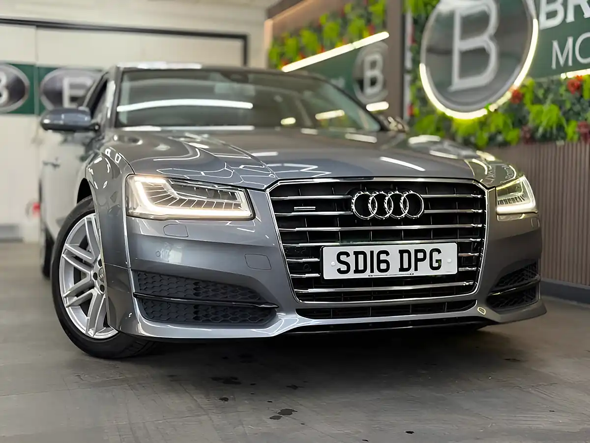 Used 2016 Audi A8 Sport Grey - Interior and Exterior details 3