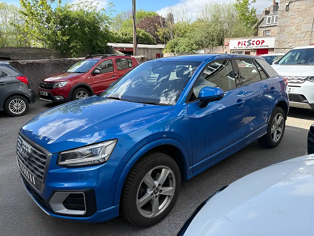 Used 2016 Audi Q2 Sport Blue - Interior and Exterior details 2