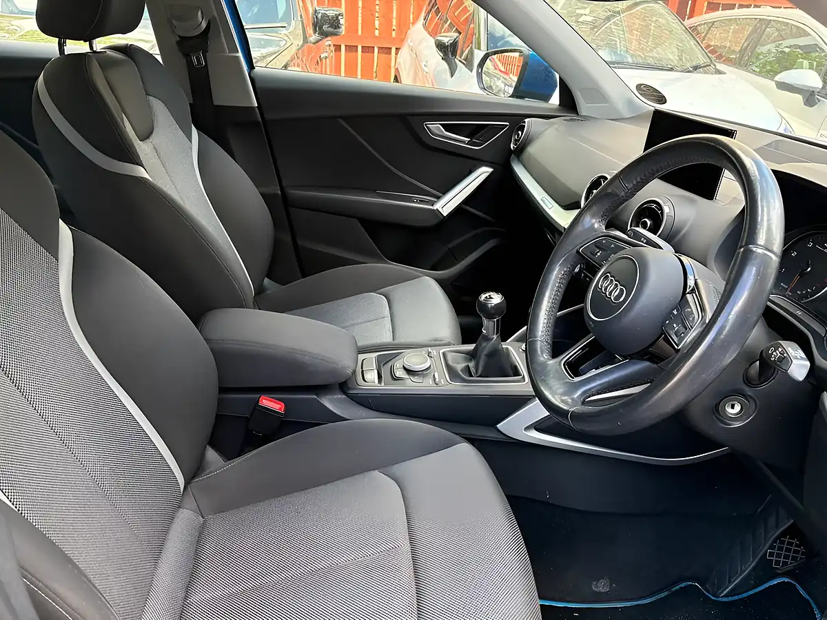 Used 2016 Audi Q2 Sport Blue - Interior and Exterior details 9