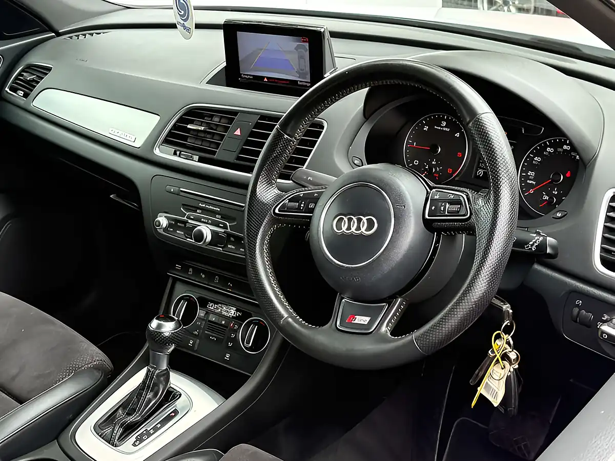 Used 2016 Audi Q3 S Line+ Glacier White - Interior and Exterior details 11
