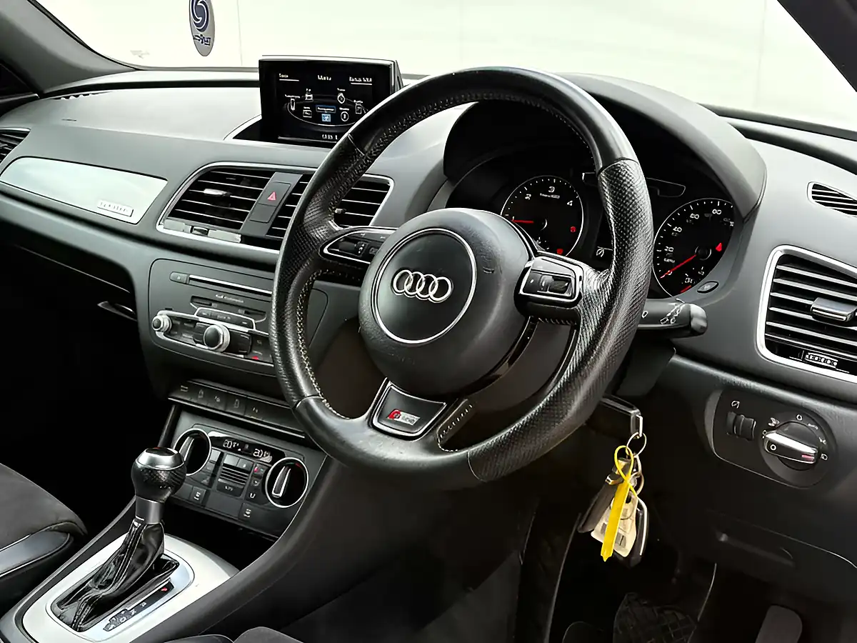 Used 2016 Audi Q3 S Line+ Glacier White - Interior and Exterior details 16