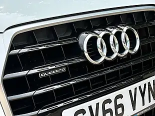Used 2016 Audi Q3 S Line+ Glacier White - Interior and Exterior details 7